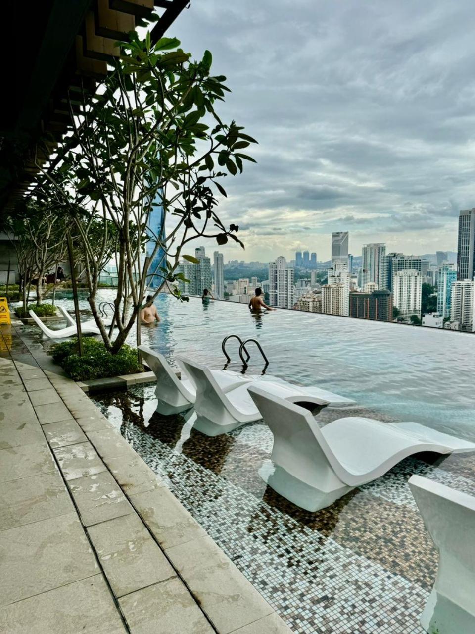 Luxury Suites At Axon Residence Kuala Lumpur Bagian luar foto